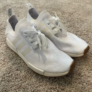 Adidas NMD_R1 Primeknit White Gum BY1888 Men's Size 10.5 Running Shoes
